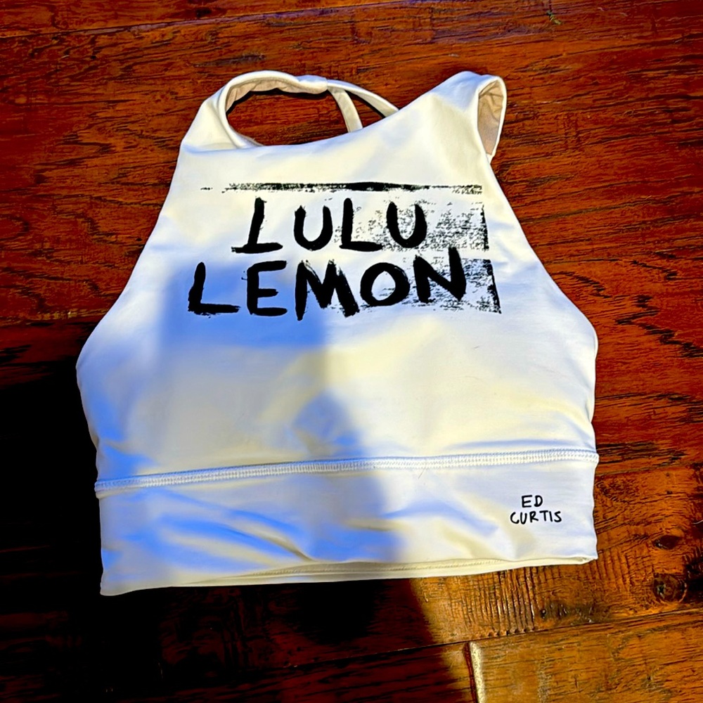 White size 2 lululemon sports bra